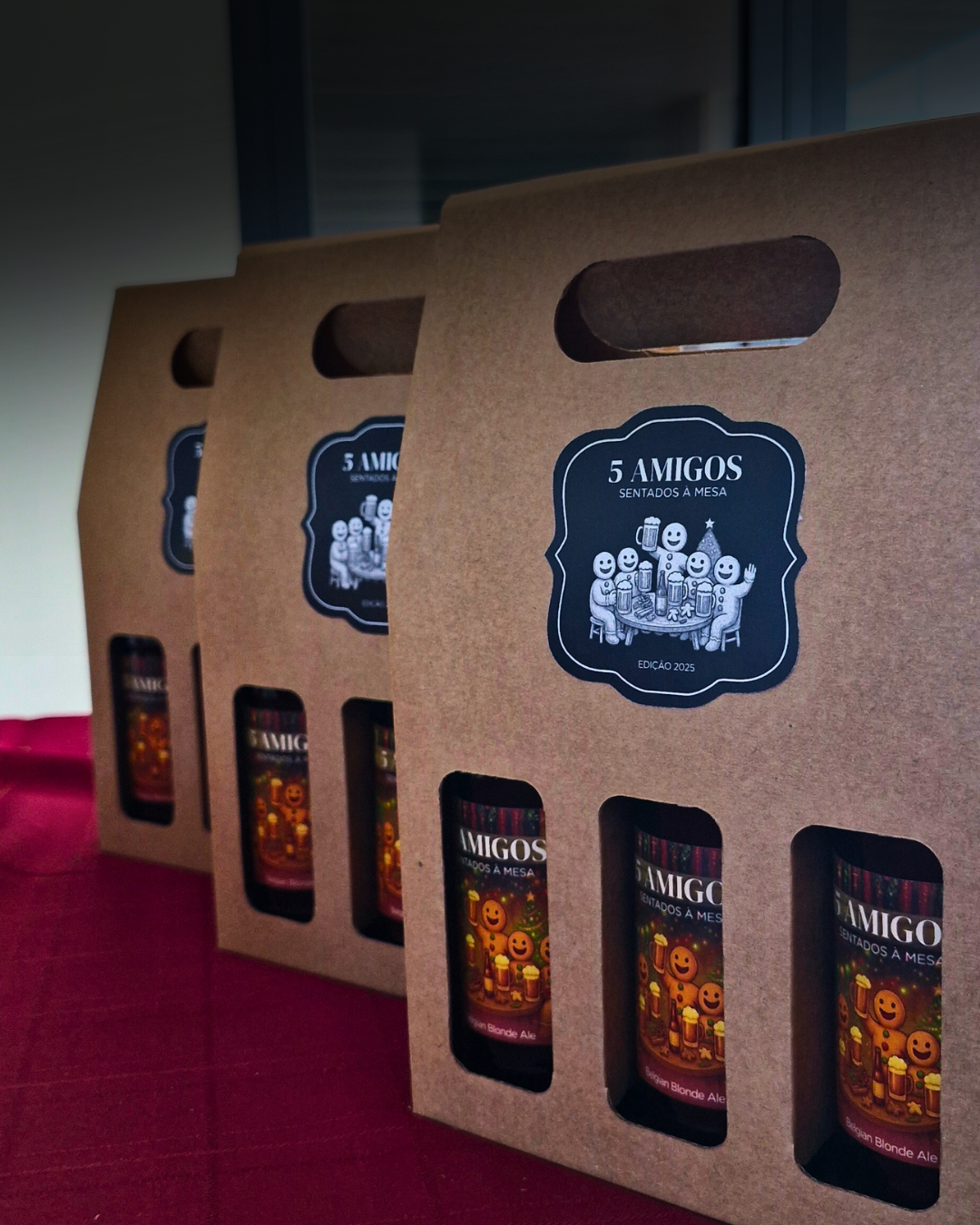 PACK AMIGO SECRETO · Edição Especial e Limitada “Sentados à Mesa”